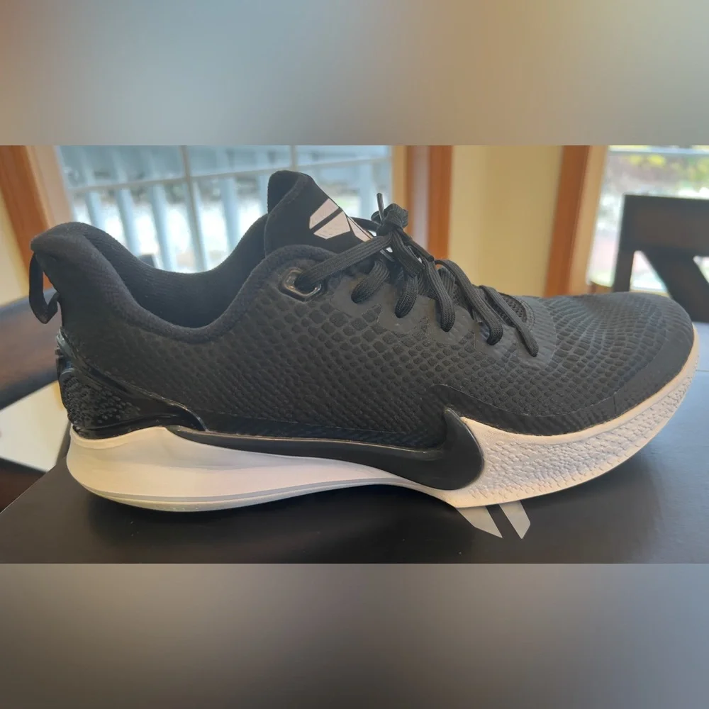 Nike Mamba Focus Black/White mens size 13 - Picture 4 of 16